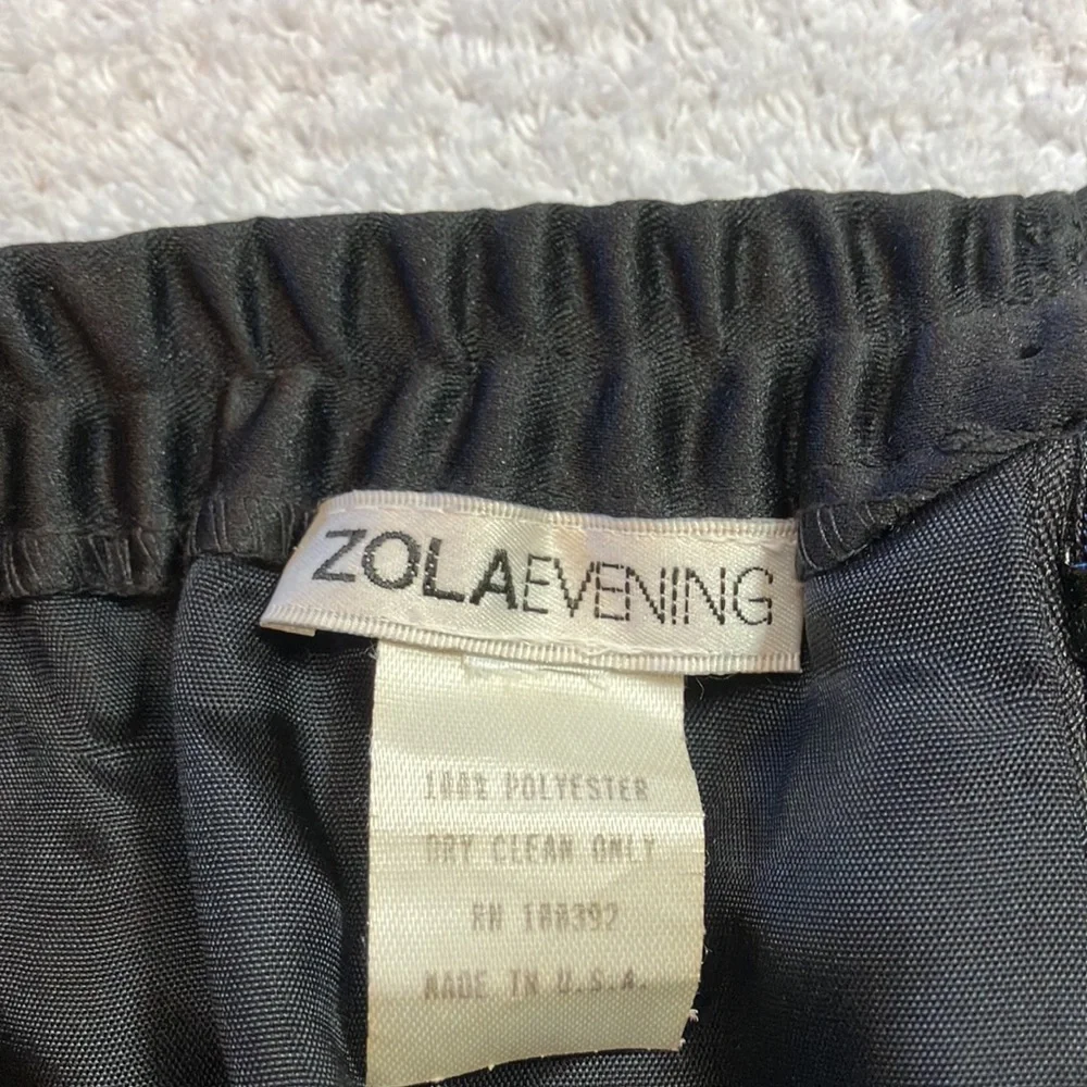 Zola Evening long satin-like ball gown skirt - Picture 2 of 7